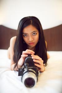 Hotel erotik fotoshooting mit Asiatischem Mädchen in München. erotic photoshoot with asian girl in Munich